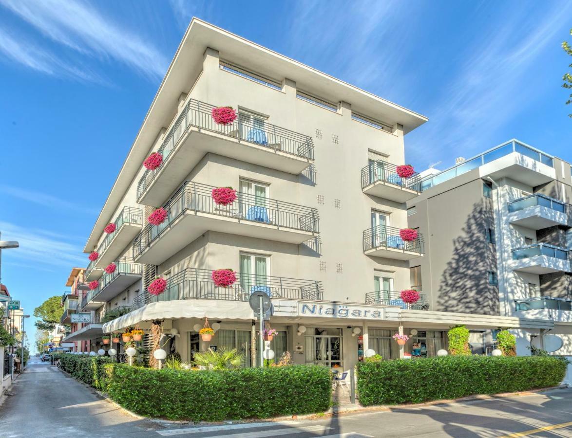 Hotel Niagara Riccione Esterno foto
